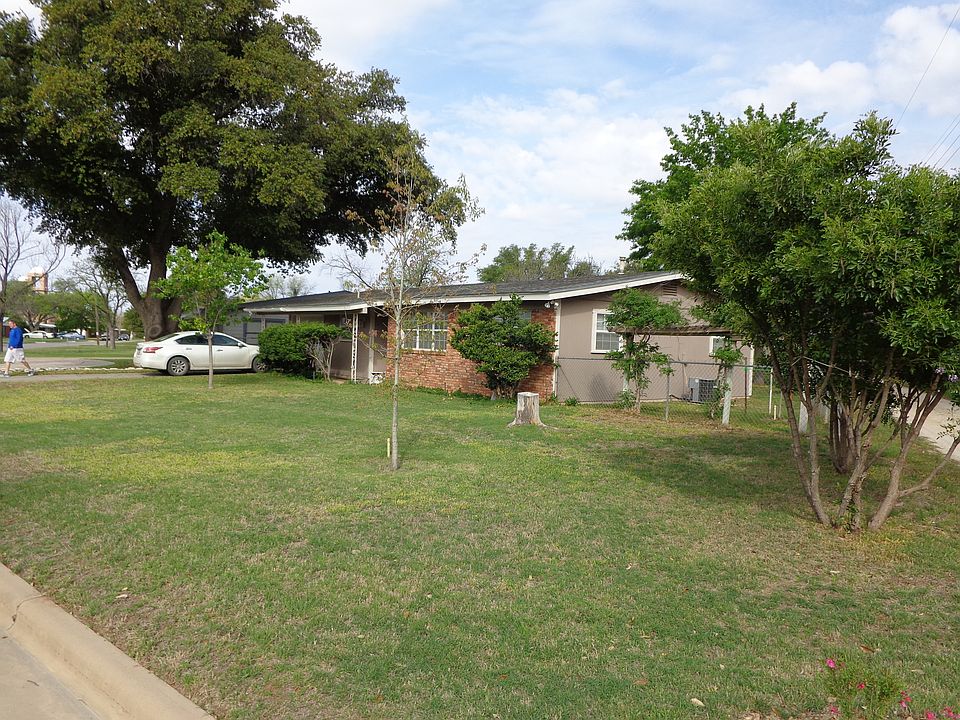 1st image of 2712 Sac Ave