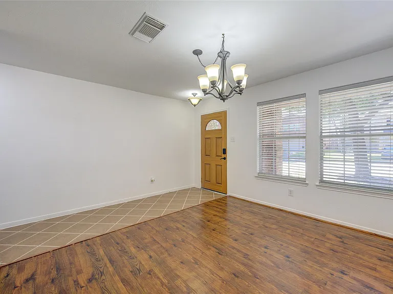 24626 Cornell Park Ln — Photo 6