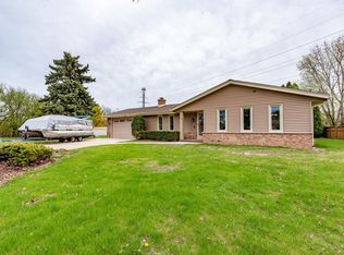 4074 S 70th St, Milwaukee, WI 53220