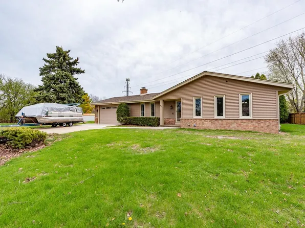 4074 South 70th STREET, Milwaukee, WI 53220