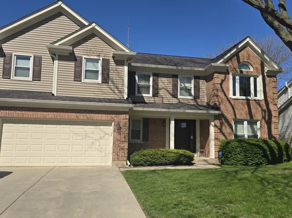 1117 Sandhurst Ct, Buffalo Grove, IL 60089