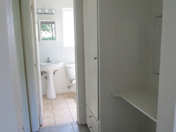 3rd image of 3181 Kemper St APT 2