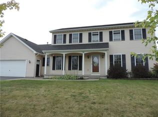 35 Sothery Pl, Rochester, NY 14624