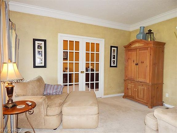 4th image of 3531 Windsong Dr