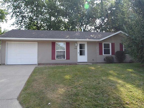 3rd image of 4424 Baker Ln