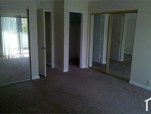 1311 W Latham Ave — Photo 6