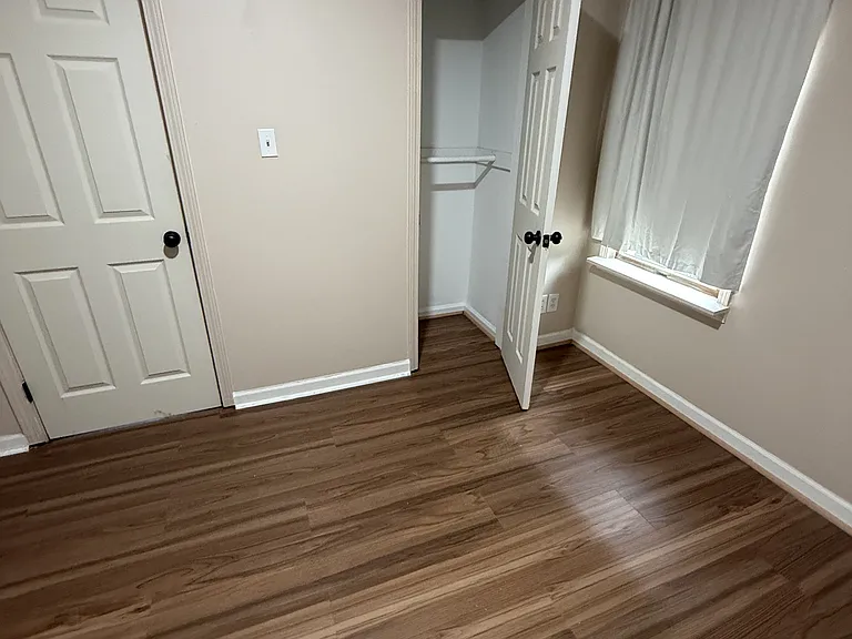 25428 Hopkins St — Photo 10