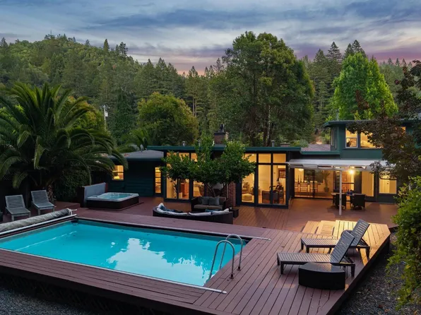 16100 Brookdale Drive, Guerneville, CA 95446