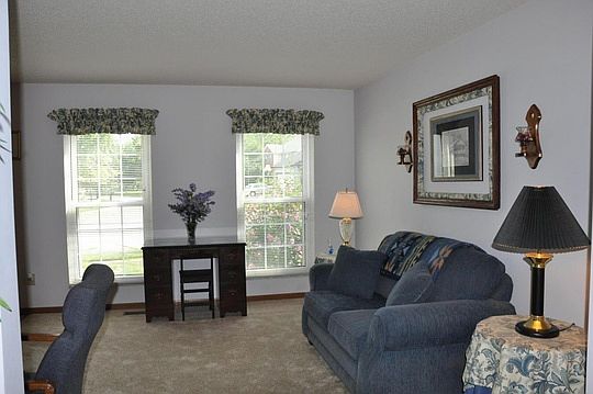 4th image of 3956 Basia Dr