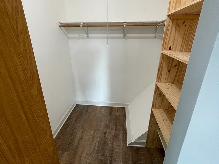 1202 Spur Ct — Photo 11