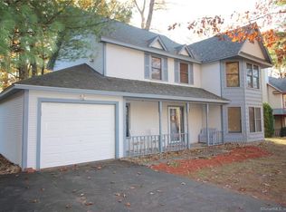 1 Arrowwood Cir, South Windsor, CT 06074