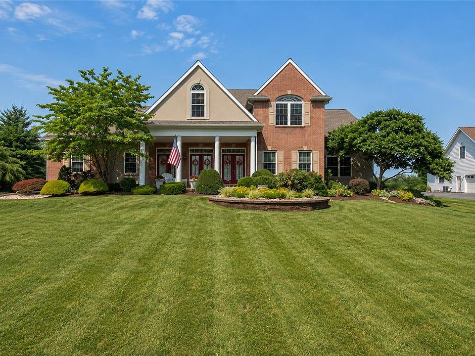 1st image of 4521 Loraine Ln