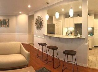 56 Peabody St APT 1W, Salem, MA 01970