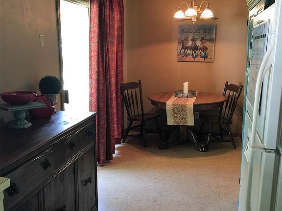 5th image of 2315 N Park Dr