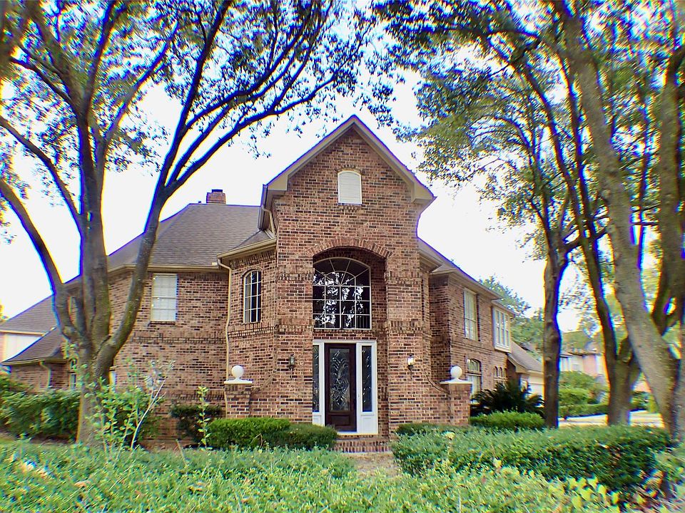 1st image of 943 Caswell Ct
