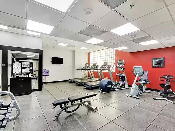 4th image of 2670 E Sunrise Blvd #1402