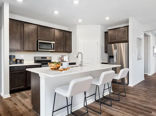 Homes Available Soon, Lago Vista