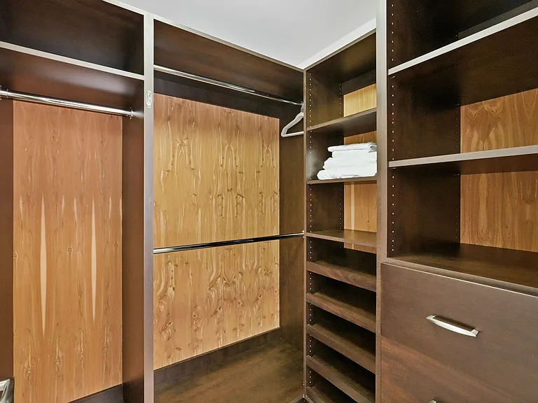 7923 Electra Dr — Photo 57