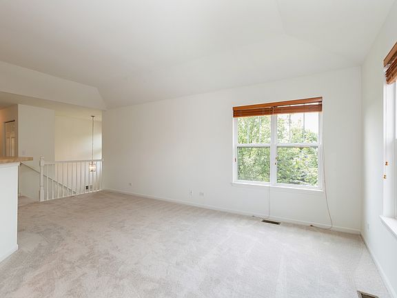 4th image of 1822 Crenshaw Cir #1822