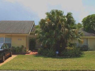 10118 NW 21st St, Hollywood, FL 33026