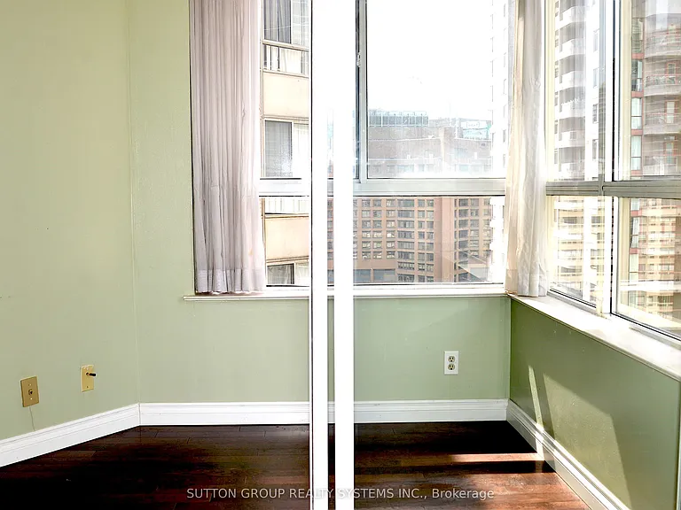 717 Bay St #1809 — Photo 13