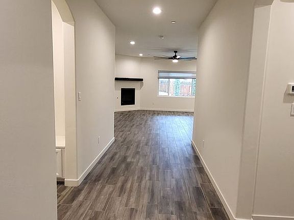 3rd image of 15018 Mahogany Ct