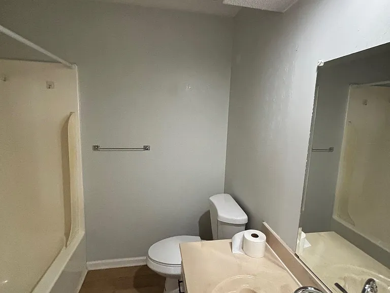 3886 SW Harbor Dr #B — Photo 10