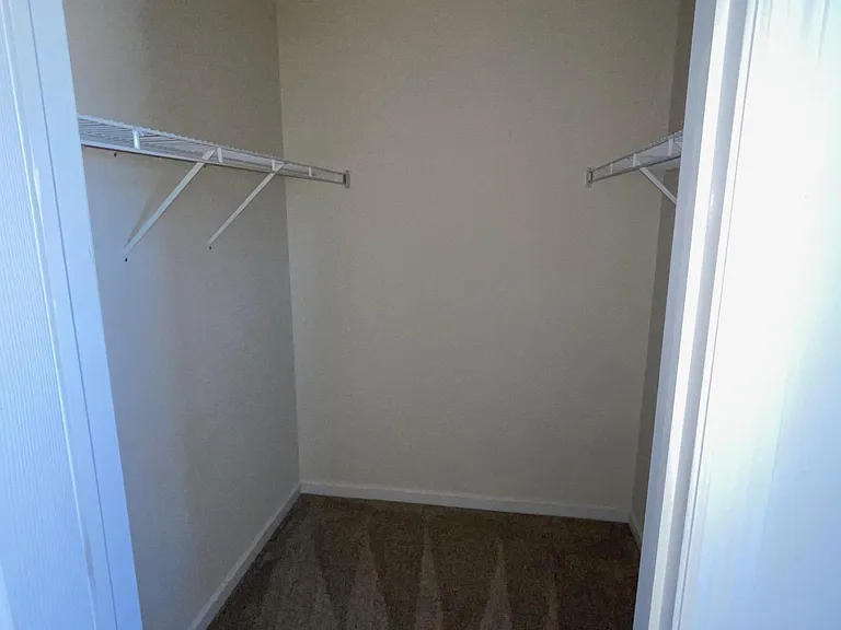 MASTER WALK IN CLOSET