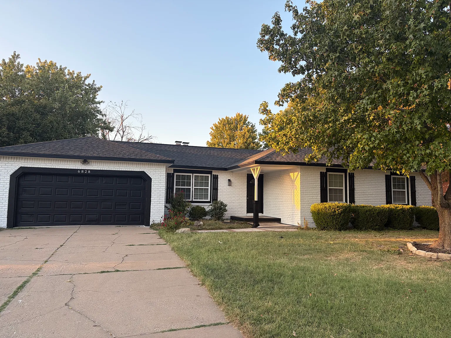 3 bed, 2.5 bath, 1500 sqft, $1,950 — Photo 2