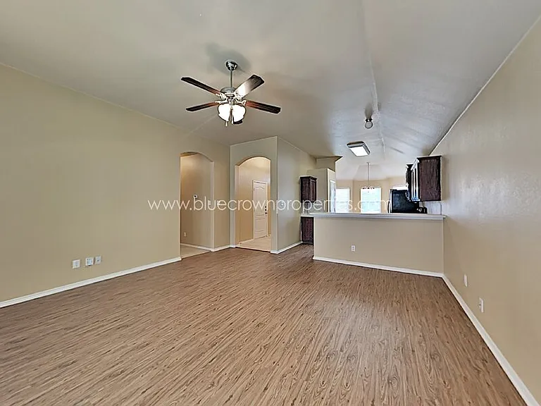 2056 Graham Ranch Rd — Photo 3