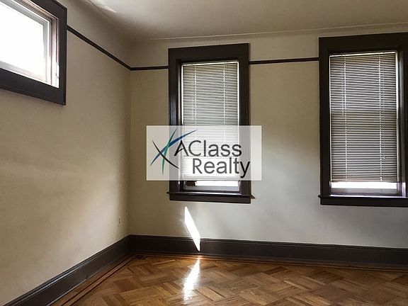 2nd image of 24-29 42nd St #2L