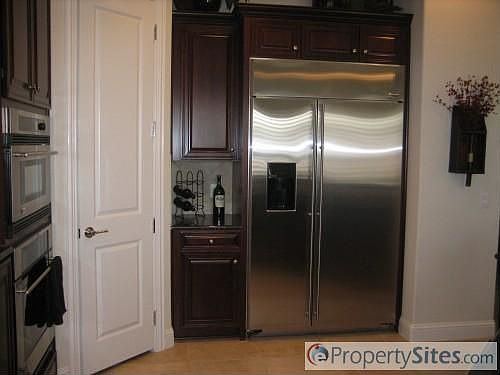 5th image of 7128 Maumee Valley Ct