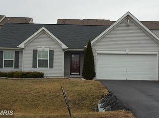 101 River St, Paw Paw, WV 25434