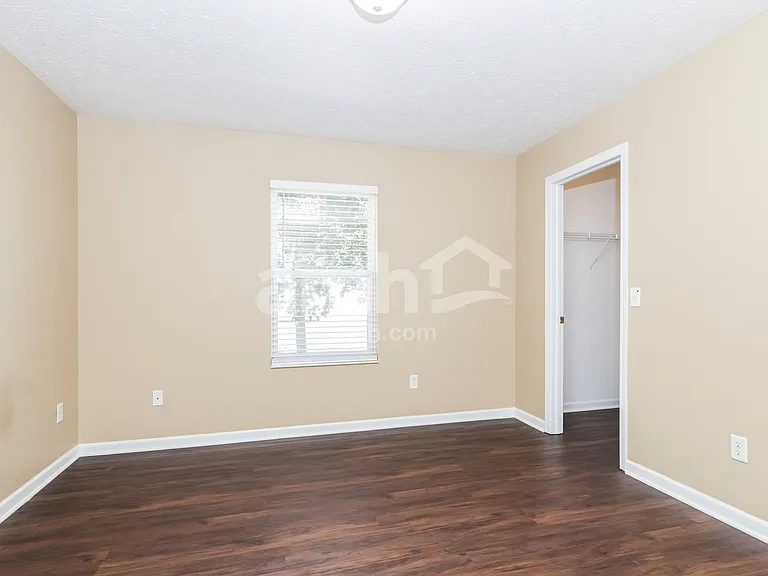 2311 Neff Ln — Photo 13
