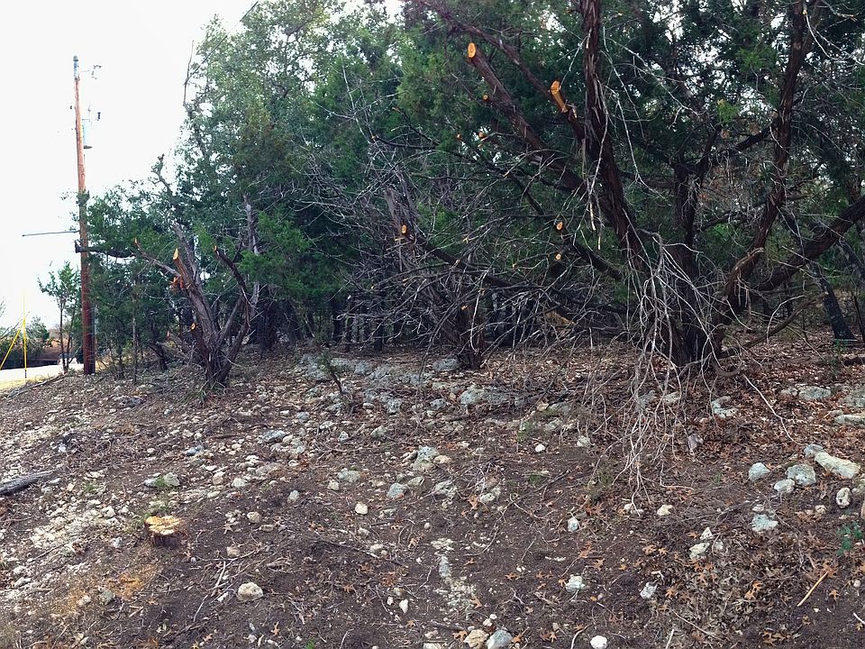 2nd image of 2748 Westview Dr
