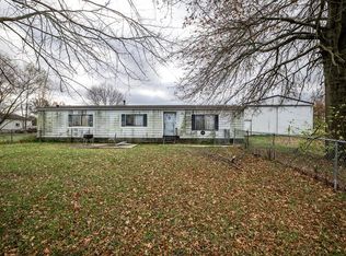 1255 Nauvoo Rd, Blanchester, OH 45107