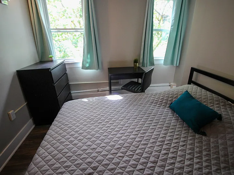 522 Stewart Ave — Photo 186