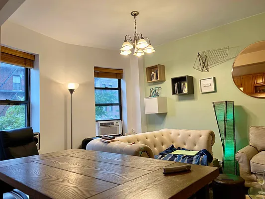 Rented by J Misrahi Realty Corp | media 5