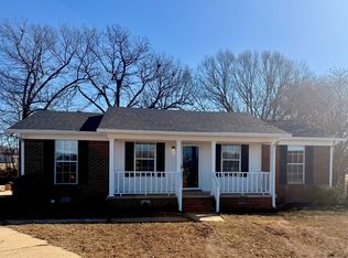 214 Oakmont Cv, Bells, TN 38006