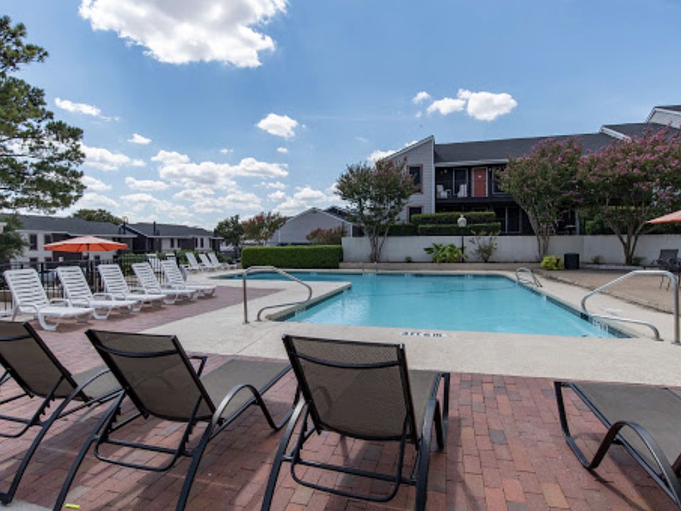 Maxton West Apartment Homes 3203 W Walnut Hill Ln Irving TX Zillow