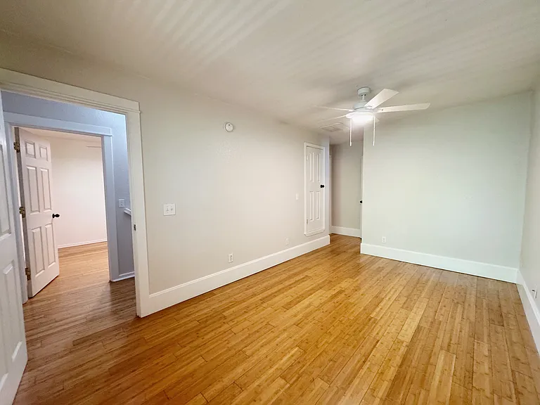 120 N Washington Ave — Photo 13