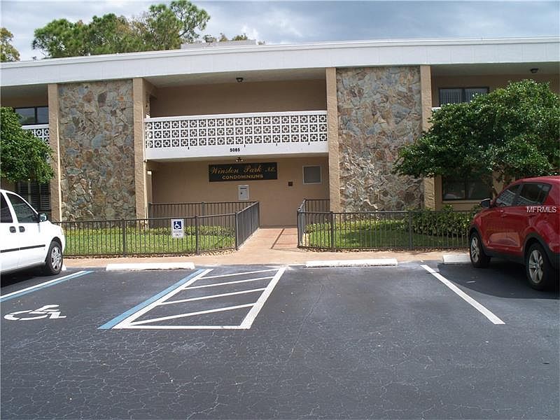 1st image of 5085 1st St NE APT 138