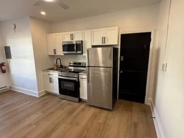6411 Market St APT C, Upper Darby, PA 19082