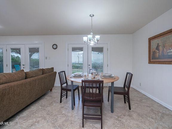 5th image of 404 Butte Cir