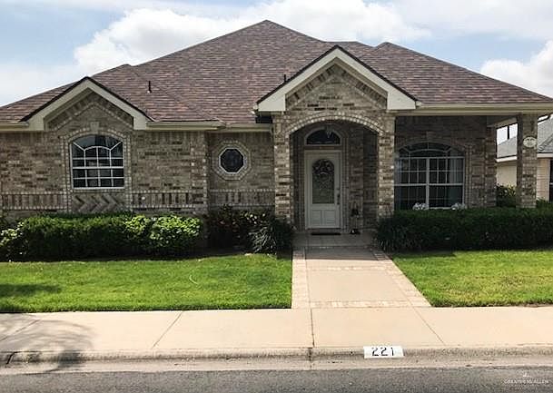 1st image of 221 Karen Dr