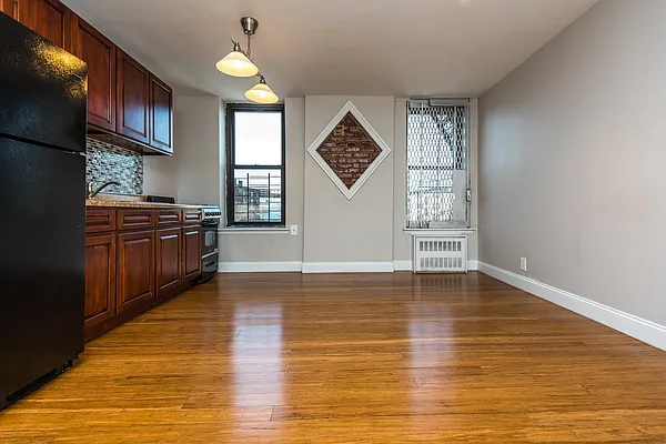 Rented by Nooklyn NYC LLC | media 26