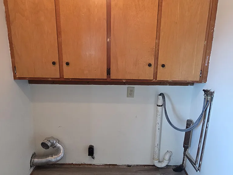4300 Military Rd #1 — Photo 10
