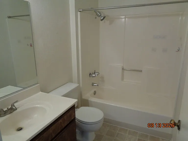 2821 Desert St — Photo 7