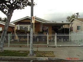 1st image of 1043 W 65th Pl