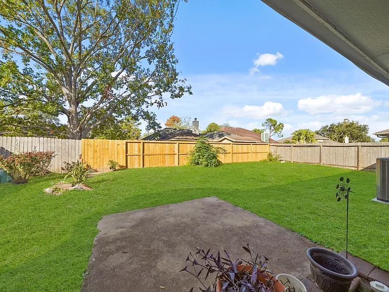 6355 Northland Dr — Photo 33